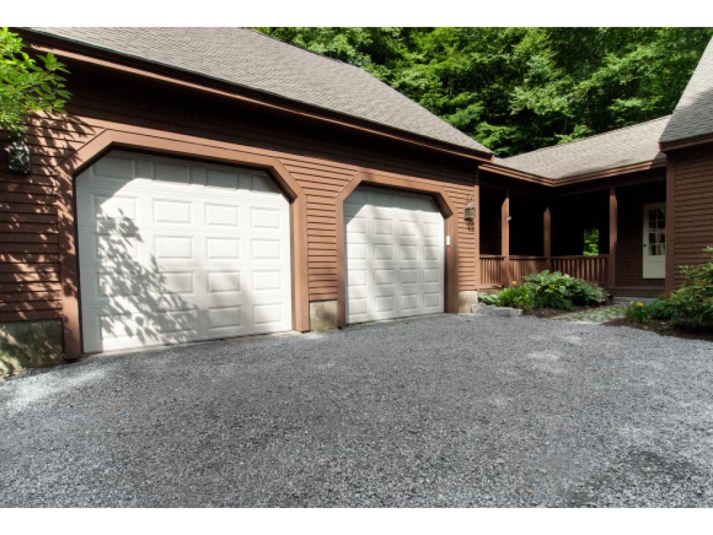 873 Rollins Road Hopkinton, NH 03229 - Photo 4 of 34