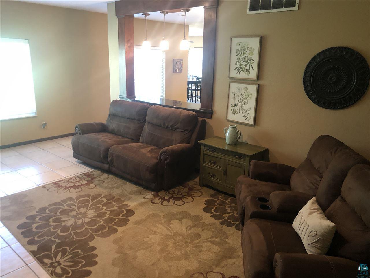 141 Himango Road Esko, MN 55733 - Photo 16 of 47 Living Room