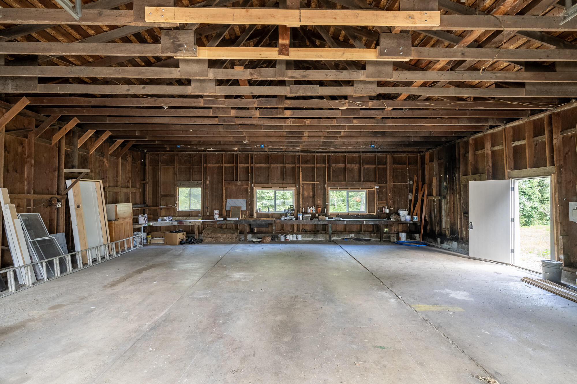 2700 Hughey Tillamook, OR 97141 - Photo 10 of 14 Interior