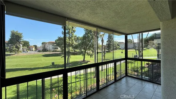 $3,250 | 2388 Via Mariposa West, Unit 1B, Laguna Woods, CA 92637