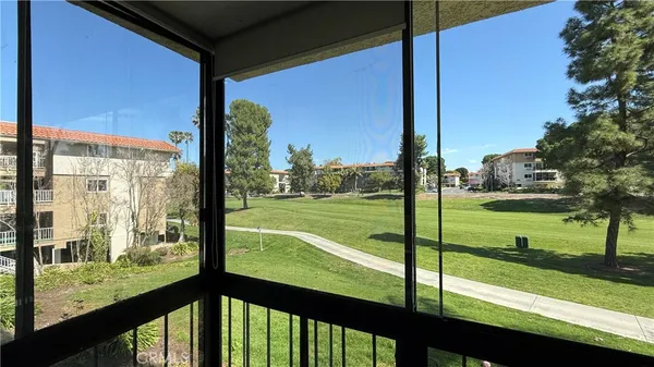 $3,250 | 2388 Via Mariposa West, Unit 1B, Laguna Woods, CA 92637