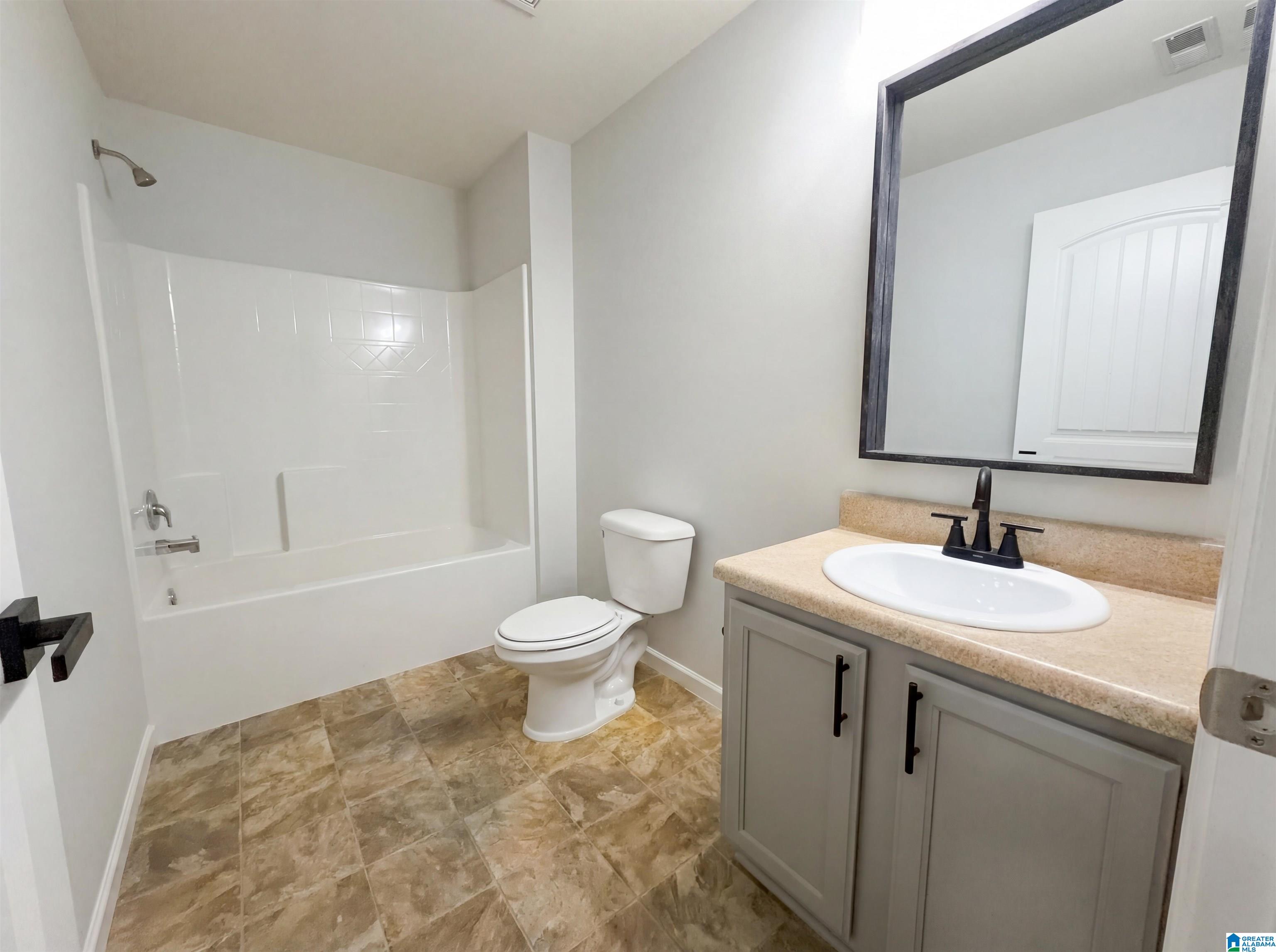 253 Addison Drive Calera, AL 35040 - Photo 13 of 18