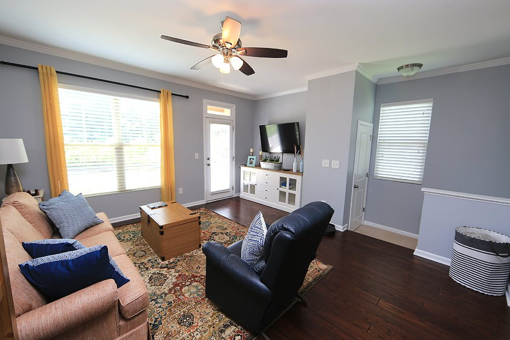 1525 Crafton Way Raleigh, NC 27607 - Photo 3 of 22 Family Room