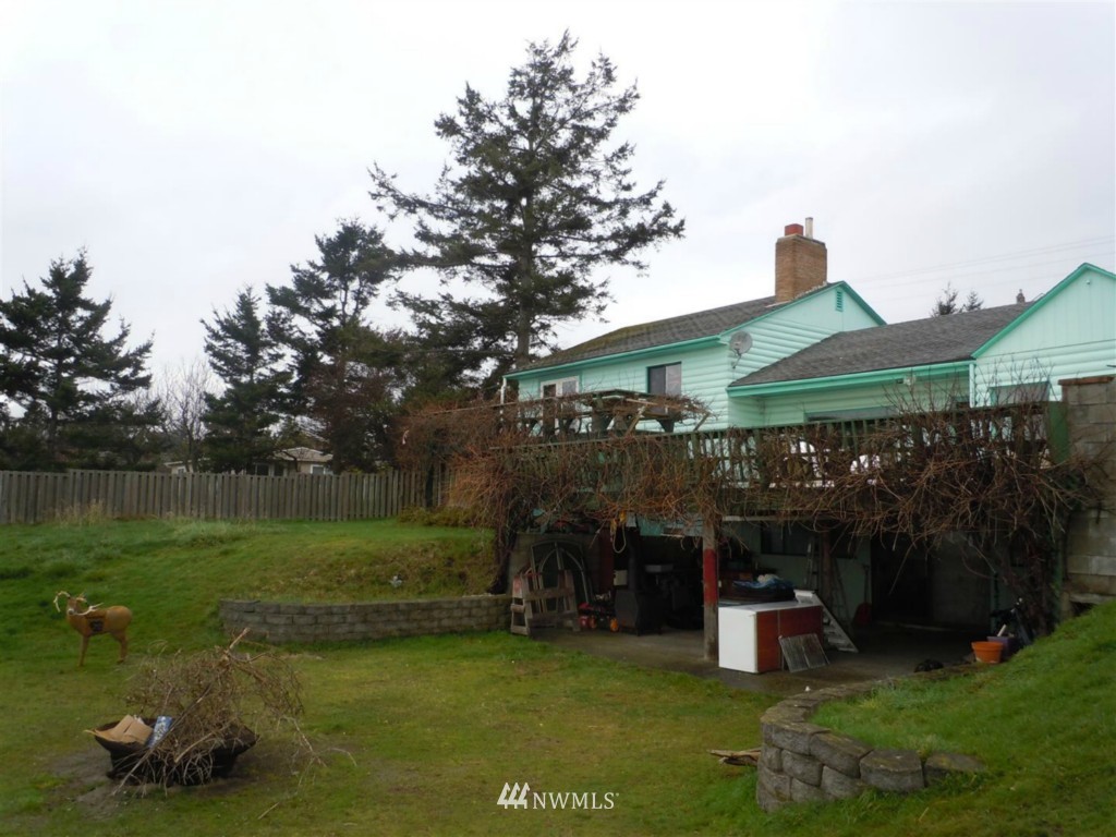 4735 Pear Point Road San Juan Island, WA 98250 - Photo 13 of 14 Gallery Image 13