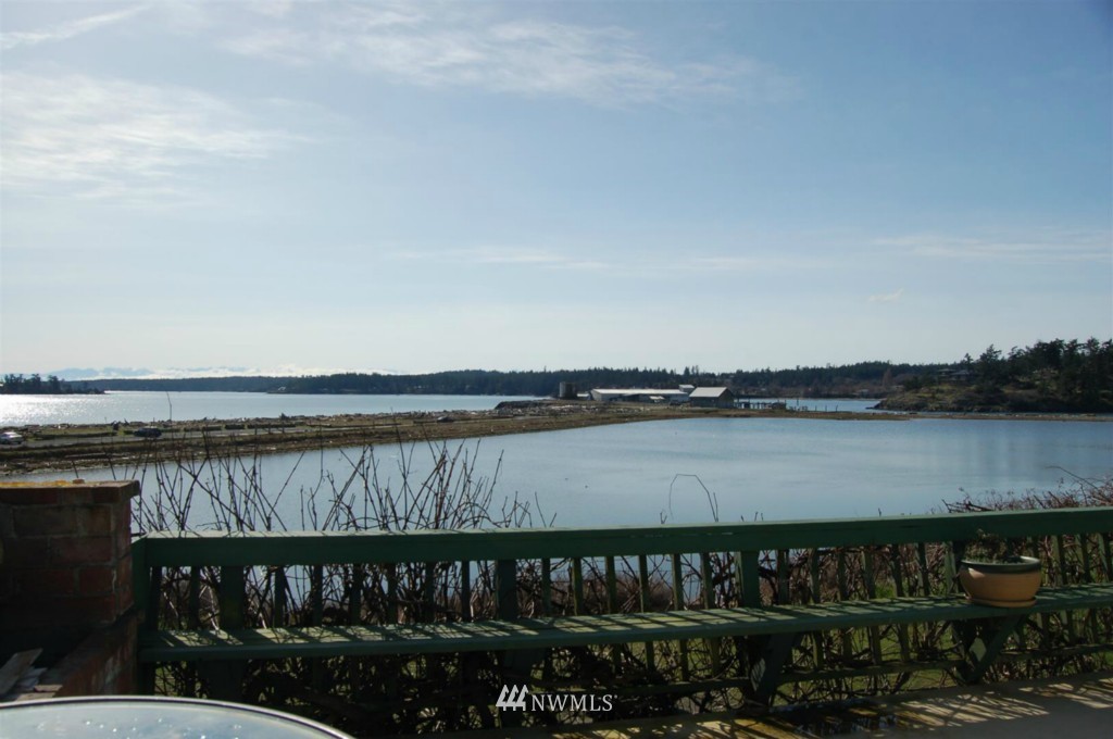 4735 Pear Point Road San Juan Island, WA 98250 - Photo 3 of 14 Gallery Image 3
