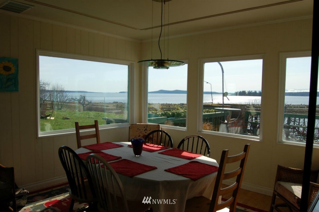 4735 Pear Point Road San Juan Island, WA 98250 - Photo 4 of 14 Gallery Image 4