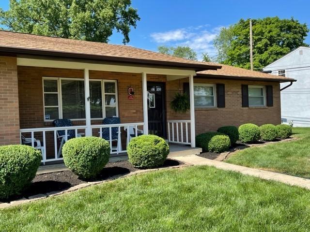 521 Heather Hill Road Columbus, OH 43213 - Photo 2 of 14