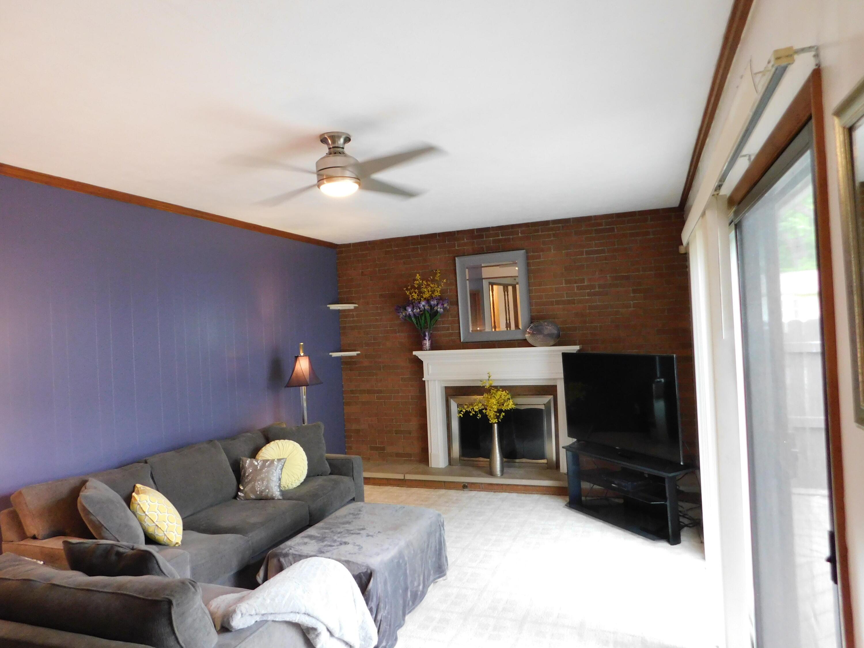 521 Heather Hill Road Columbus, OH 43213 - Photo 8 of 14