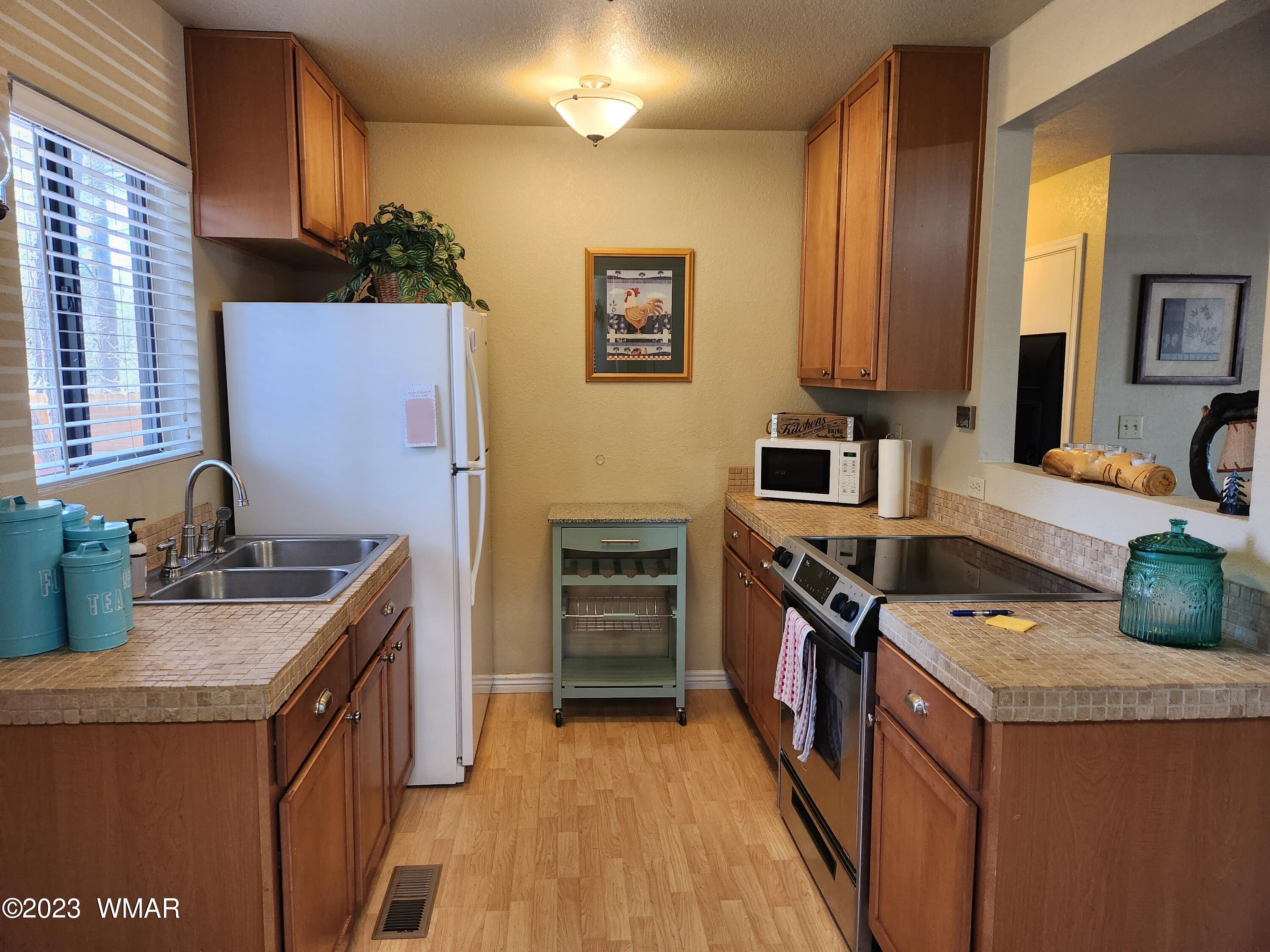 3857 Turkey Track Road Pinetop, AZ 85935 - Photo 12 of 39 Gallery Image 12