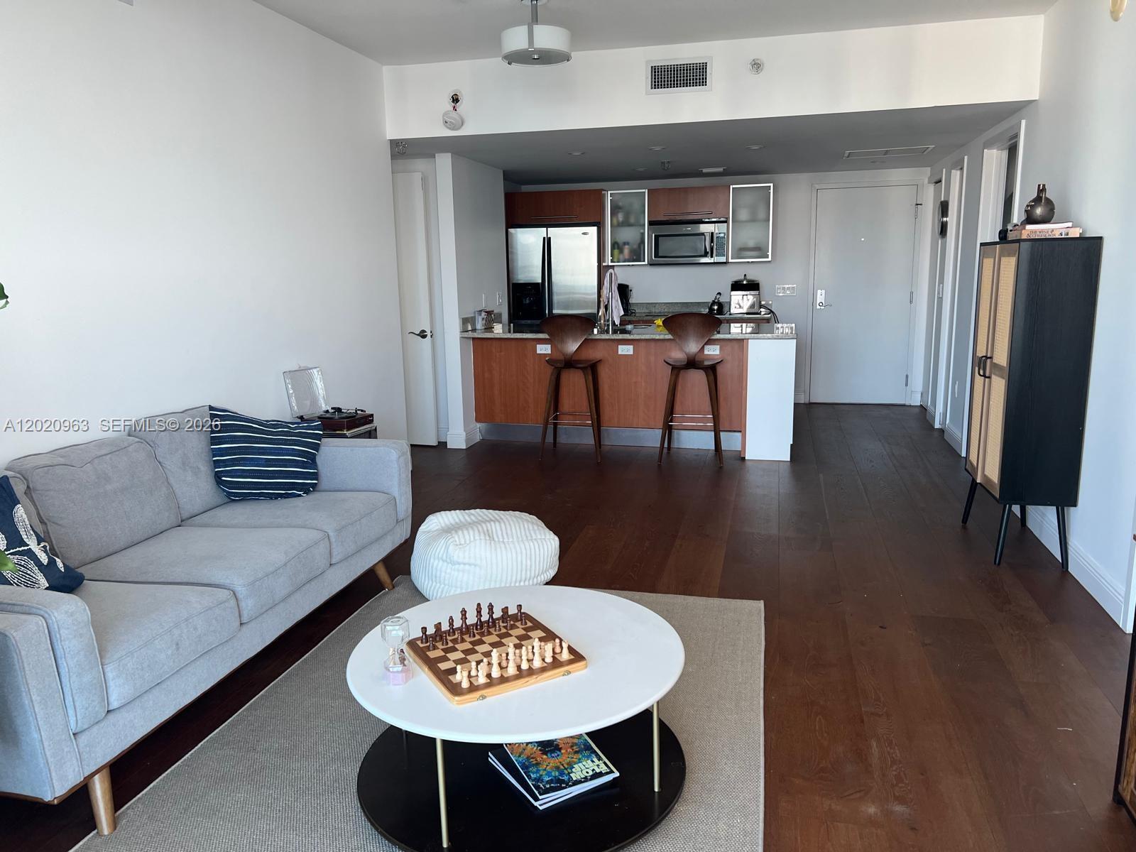 185 Southwest 7th Street, Unit 3209 Miami, FL 33130 - Photo 1 of 54