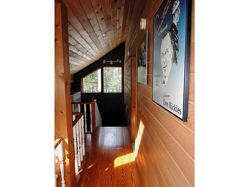 364 Gus Moore Road Penobscot, ME 04476 - Photo 11 of 24 Hallway.