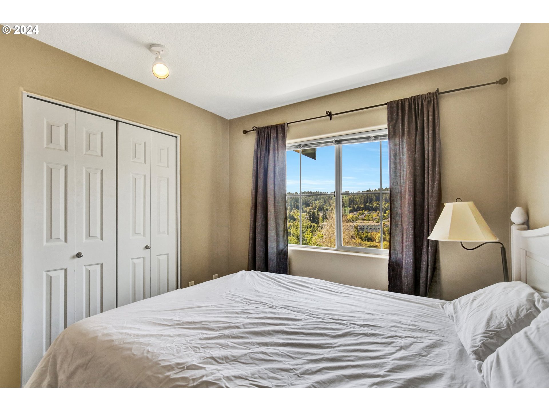 15410 Southwest Sparrow Loop Beaverton, OR 97007 - Photo 15 of 29 Gallery Image 15
