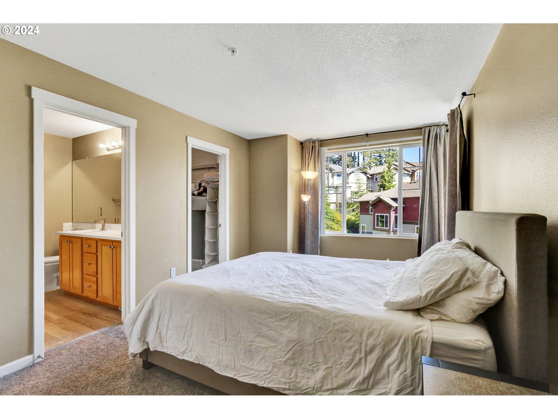 15410 Southwest Sparrow Loop Beaverton, OR 97007 - Photo 17 of 29 Gallery Image 17
