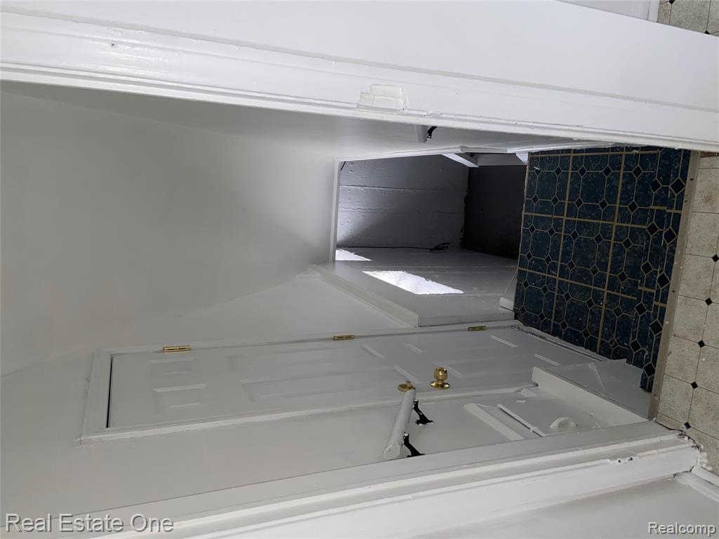 18081 Meyers Road Detroit, MI 48235 - Photo 18 of 22 Gallery Image 18