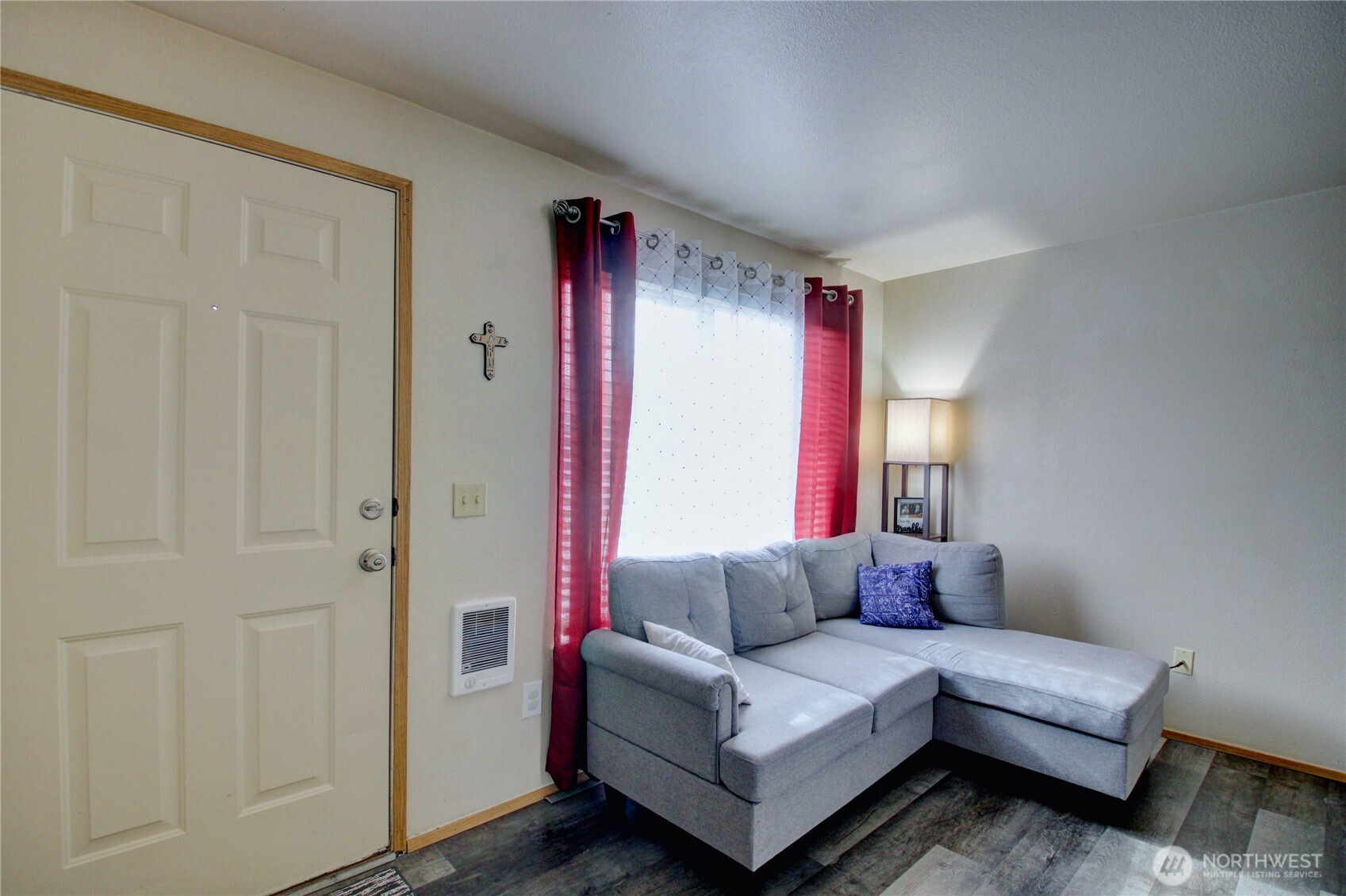 811 South Laventure Road, Unit C Mount Vernon, WA 98274 - Photo 5 of 40