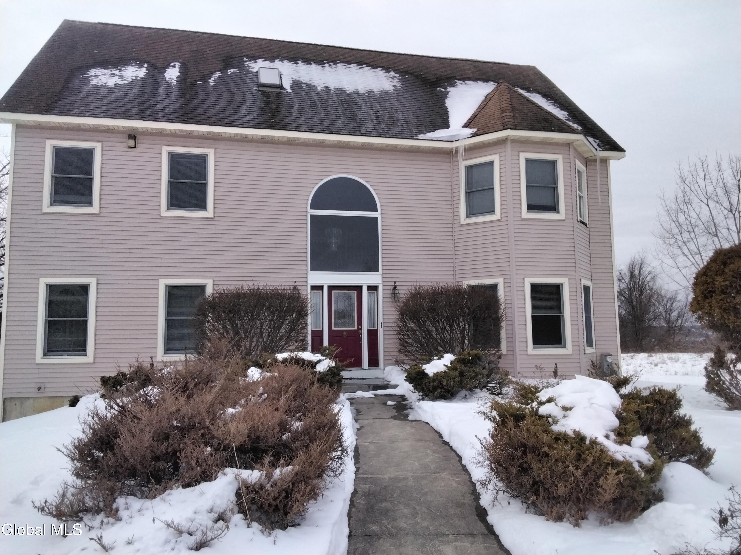 25 Ridge Drive Troy, NY 12180 - Photo 1 of 17 Front
