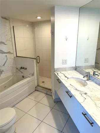 $4,500 | 55 Southeast 6th Street, Unit 3902, Miami, FL 33131