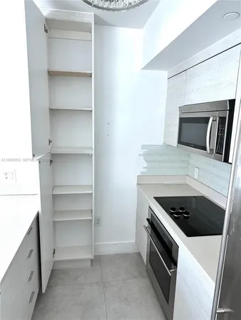 $4,500 | 55 Southeast 6th Street, Unit 3902, Miami, FL 33131