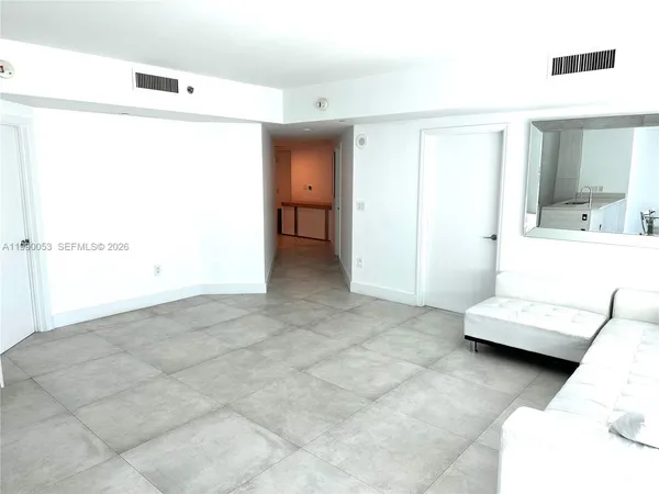 $4,500 | 55 Southeast 6th Street, Unit 3902, Miami, FL 33131