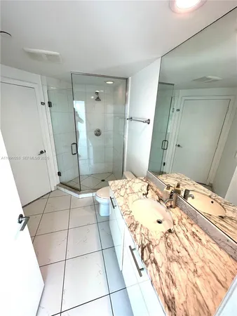 $4,500 | 55 Southeast 6th Street, Unit 3902, Miami, FL 33131