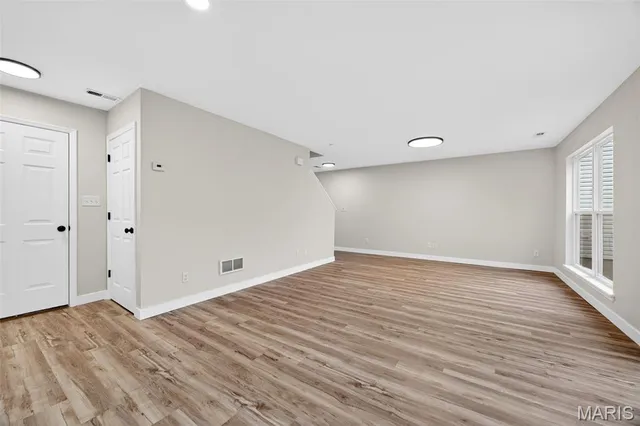 $261,000 | 204 Waterside Crossing Court, St. Peters, MO 63376