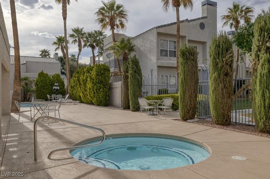 6250 West Flamingo Road, Unit 88 Las Vegas, NV 89103 - Photo 3 of 26