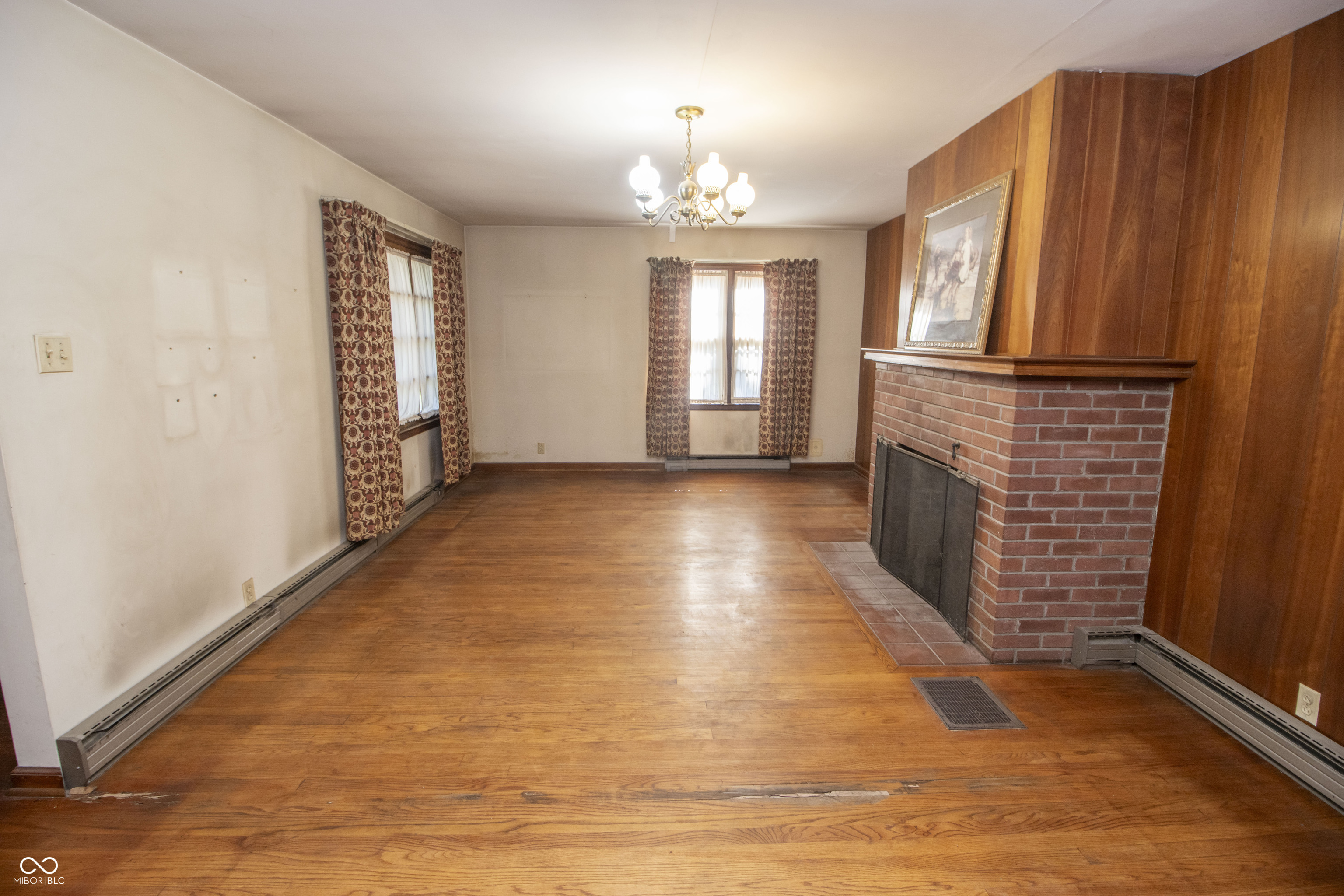 6040 South High School Road Indianapolis, IN 46221 - Photo 5 of 30