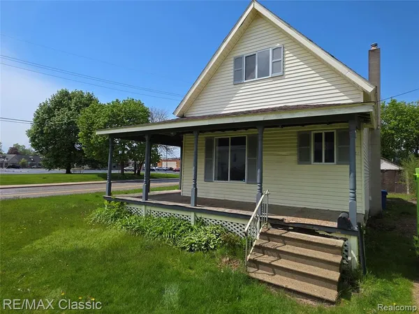 $190,000 | 21 Broadway Street, Oxford, MI 48371