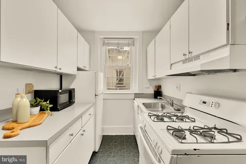 $299,000 | 1322 15th Street Northwest, Unit 33, Washington, DC 20005