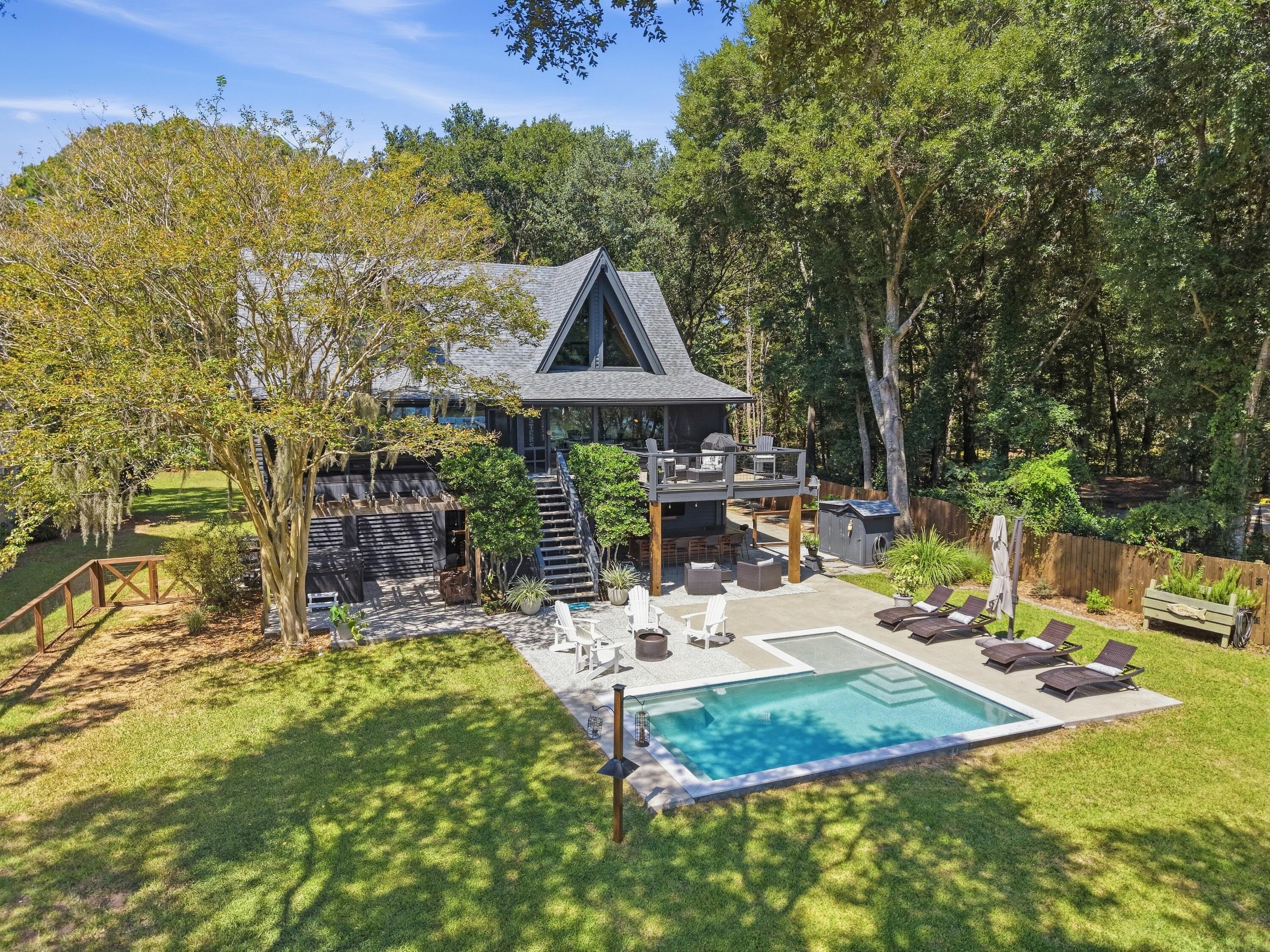 6827 Limehouse Road Awendaw, SC 29429 - Photo 2 of 85 backyard
