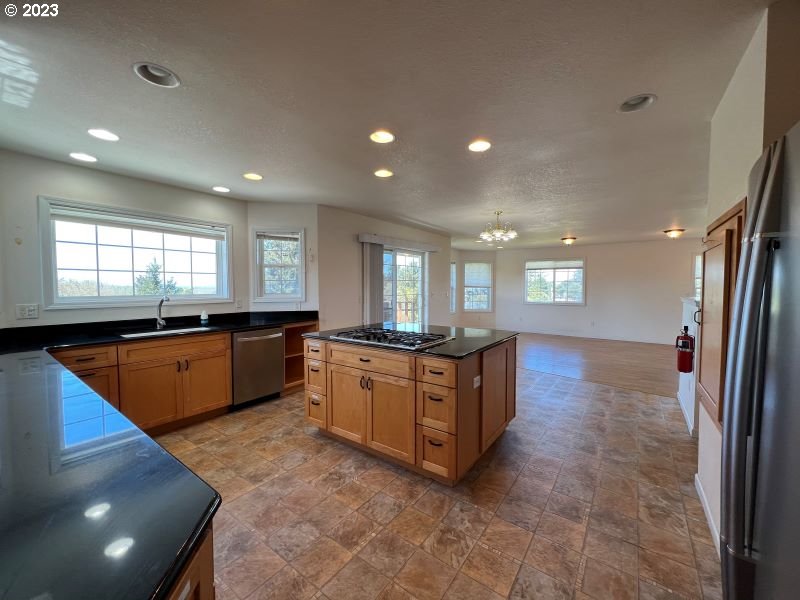 94640 Grange Road Gold Beach, OR 97444 - Photo 15 of 48