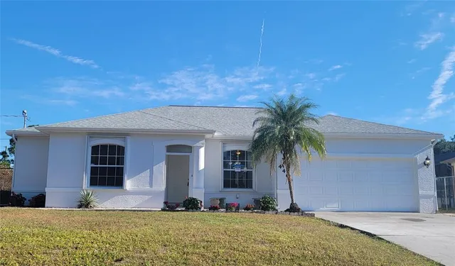 a front view of house with yard