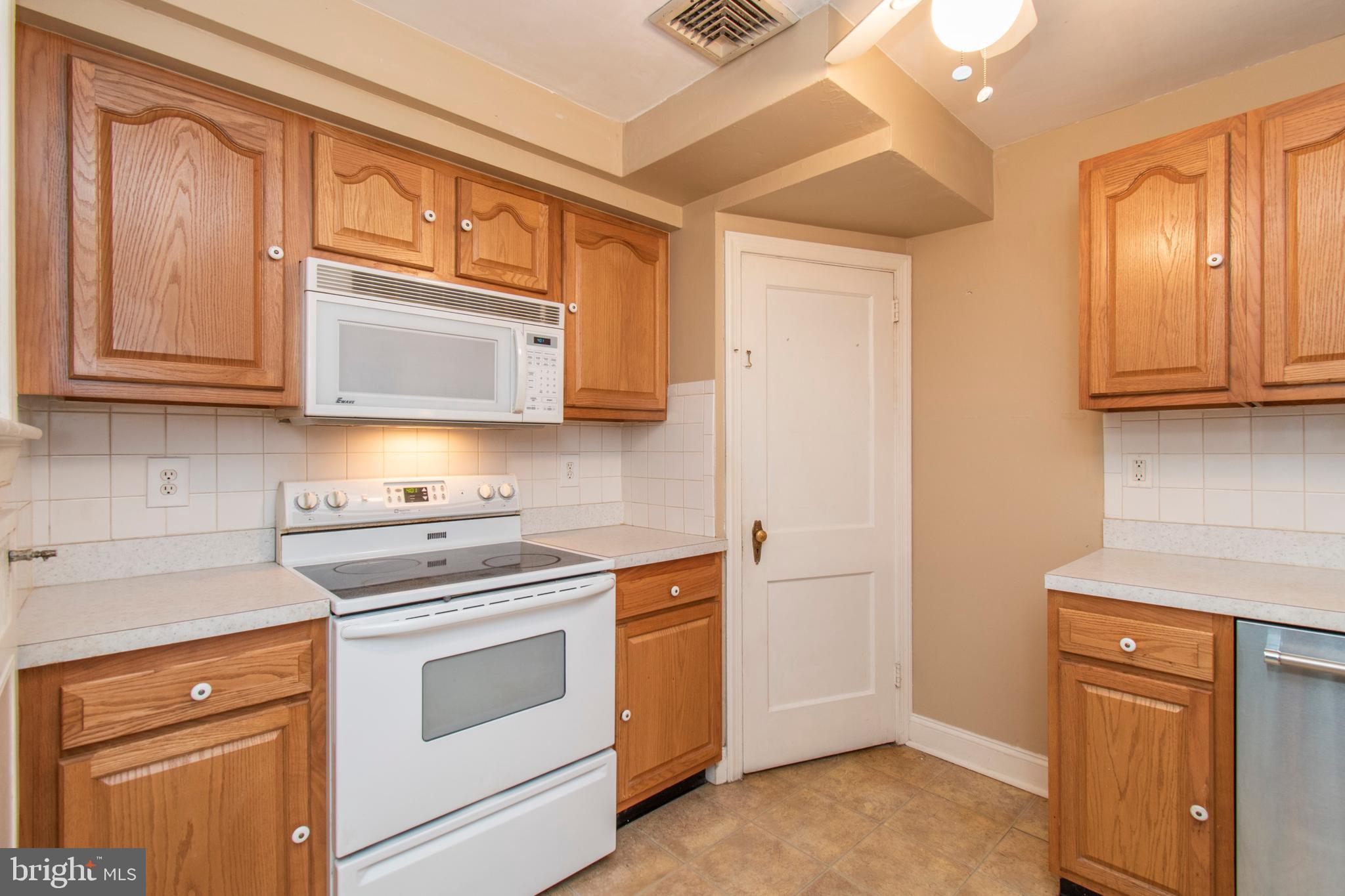 760 Brooke Road Glenside, PA 19038 - Photo 14 of 28 Gallery Image 14