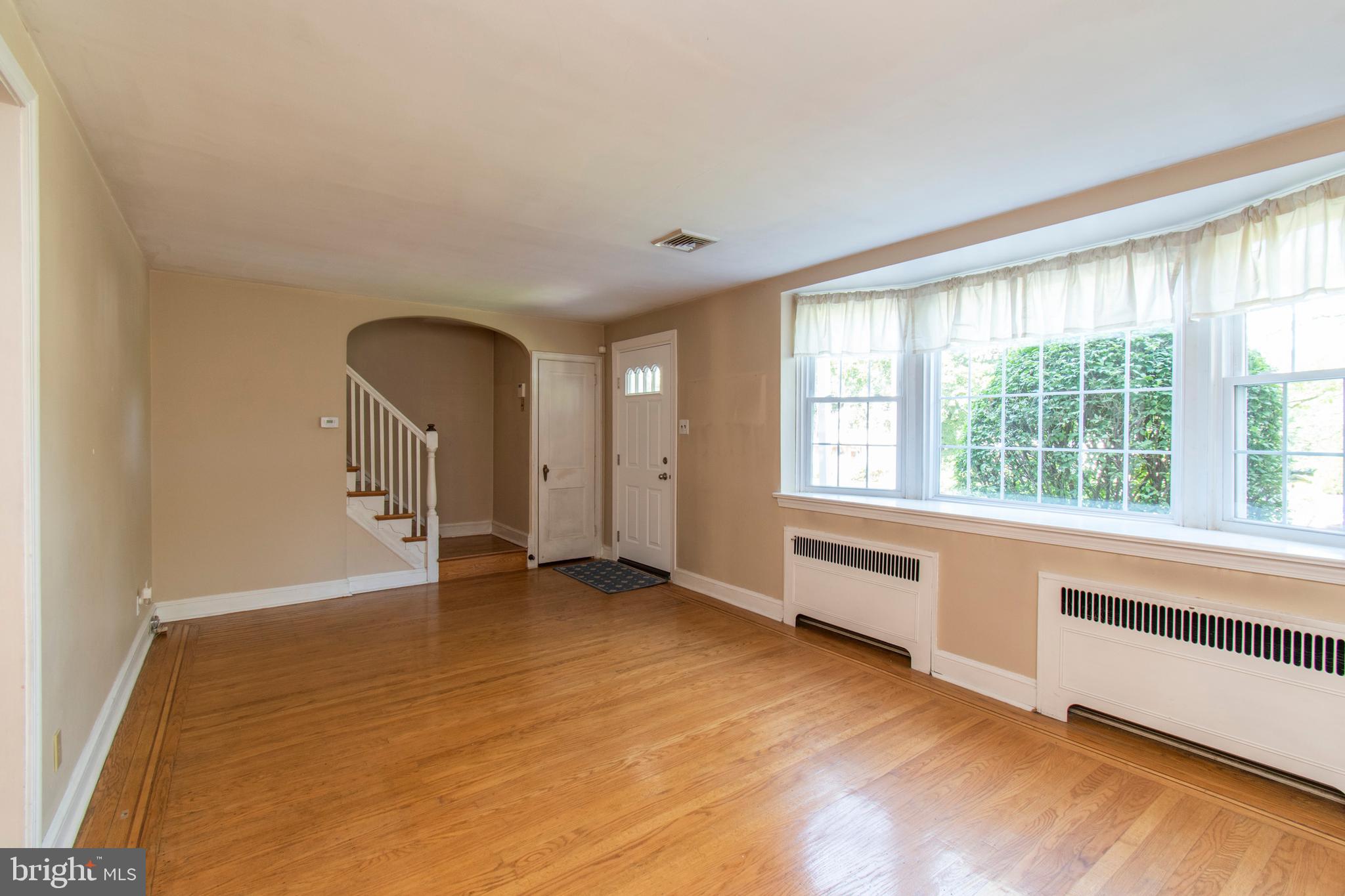 760 Brooke Road Glenside, PA 19038 - Photo 5 of 28 Gallery Image 5