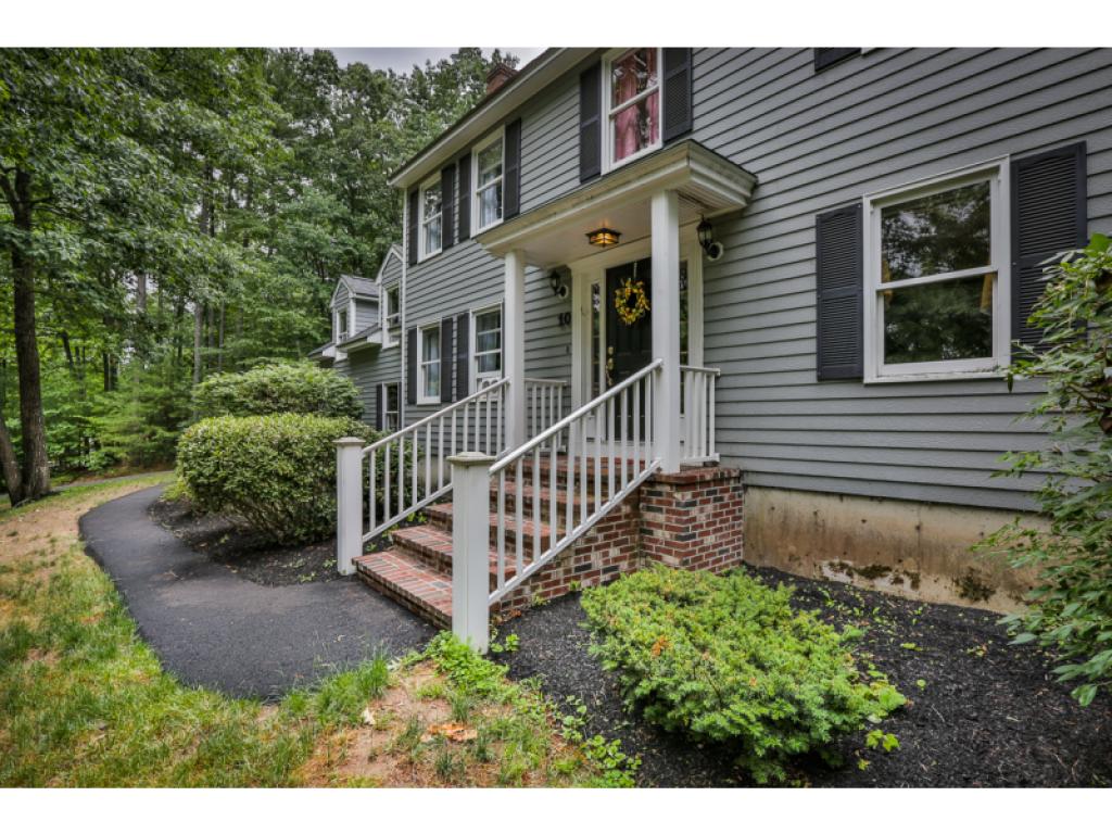 10 Hope Hill Road Derry, NH 03038 - Photo 2 of 32