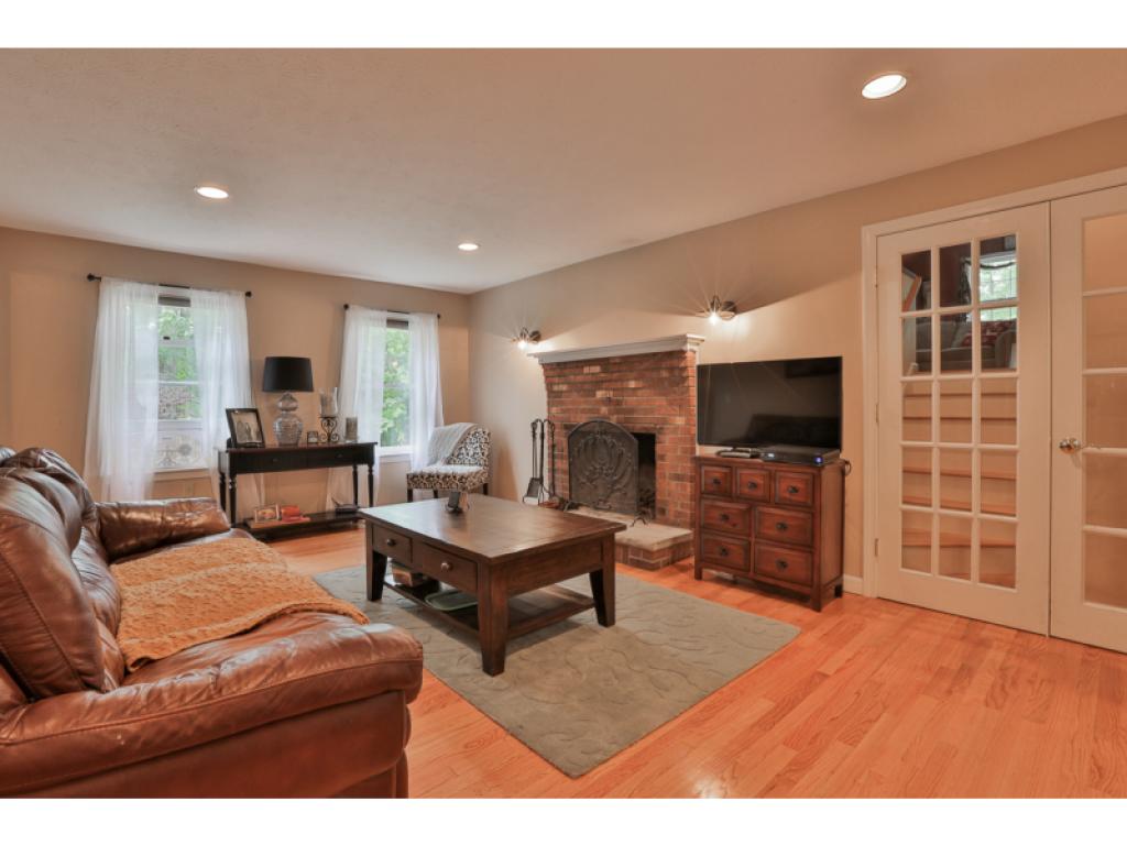 10 Hope Hill Road Derry, NH 03038 - Photo 13 of 32