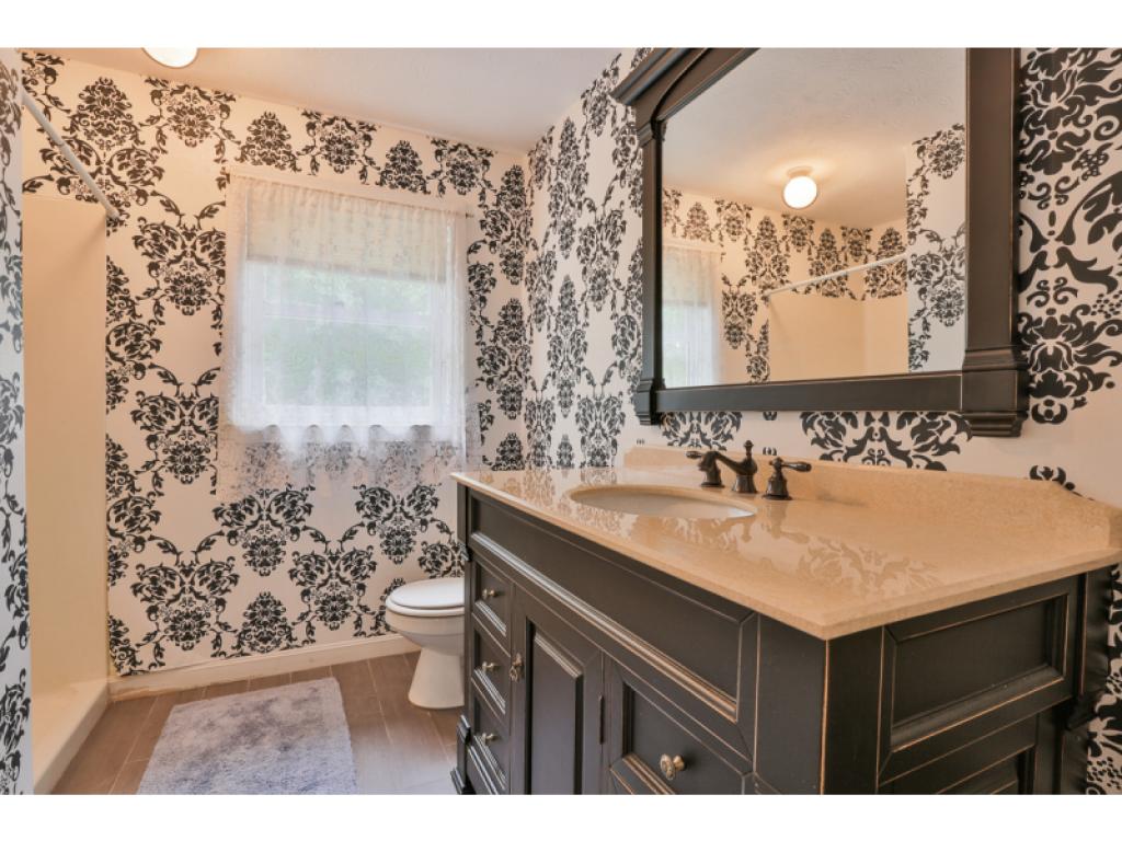10 Hope Hill Road Derry, NH 03038 - Photo 26 of 32