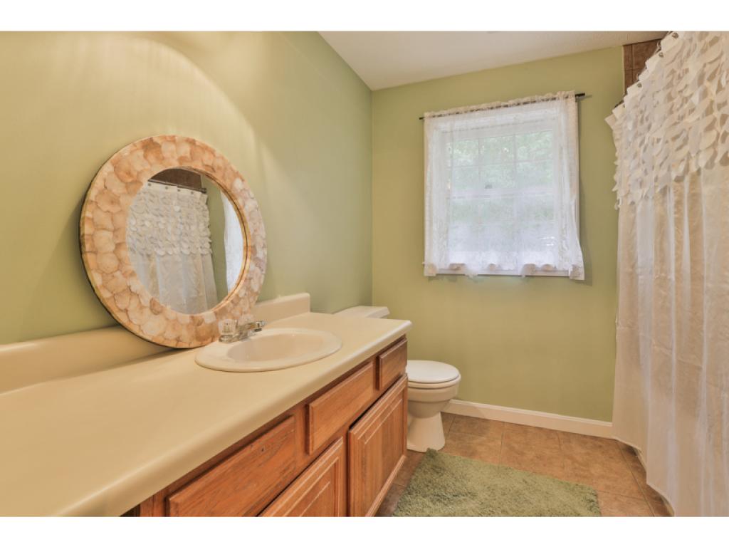 10 Hope Hill Road Derry, NH 03038 - Photo 29 of 32