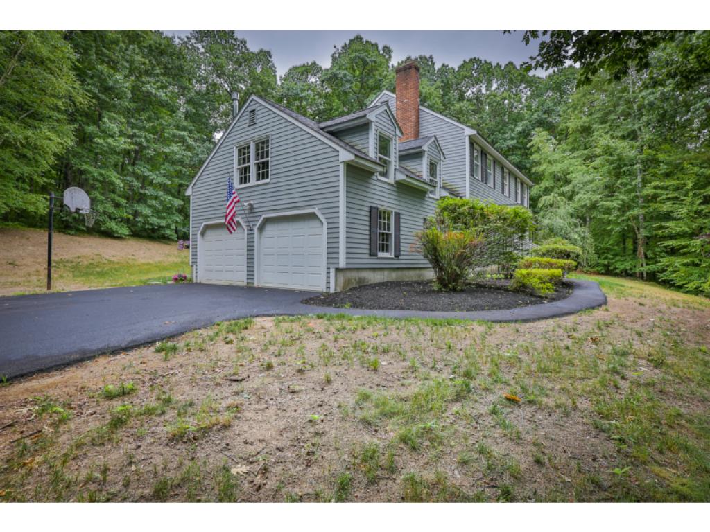 10 Hope Hill Road Derry, NH 03038 - Photo 5 of 32