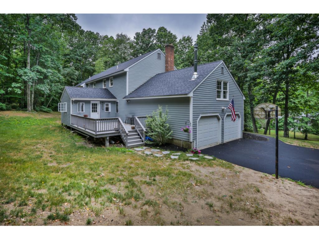 10 Hope Hill Road Derry, NH 03038 - Photo 6 of 32
