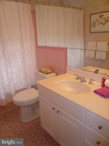 1100 Ryegate Road Towson, MD 21286 - Photo 1 of 30 Bath