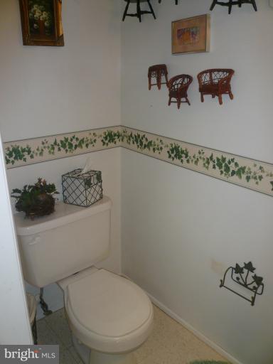 1100 Ryegate Road Towson, MD 21286 - Photo 14 of 30 Bath
