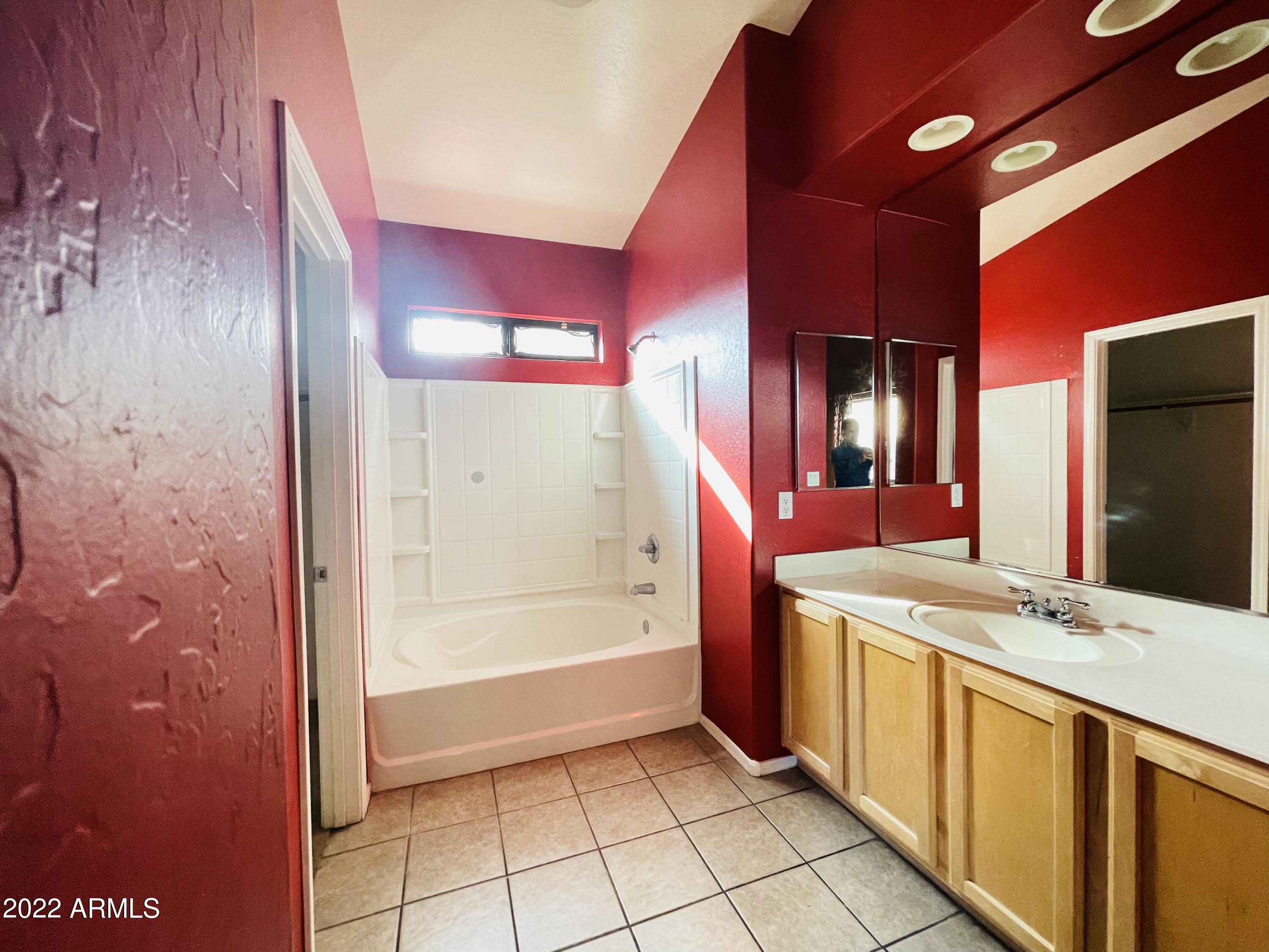 1215 West Carson Road Phoenix, AZ 85041 - Photo 15 of 42 pic 2