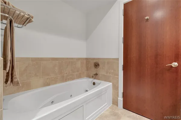 $730,000 | 200 Delaware Avenue, Unit 1604, Buffalo, NY 14202