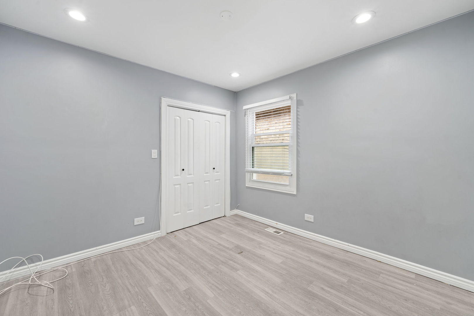 4630 West Montana Street Chicago, IL 60639 - Photo 11 of 40