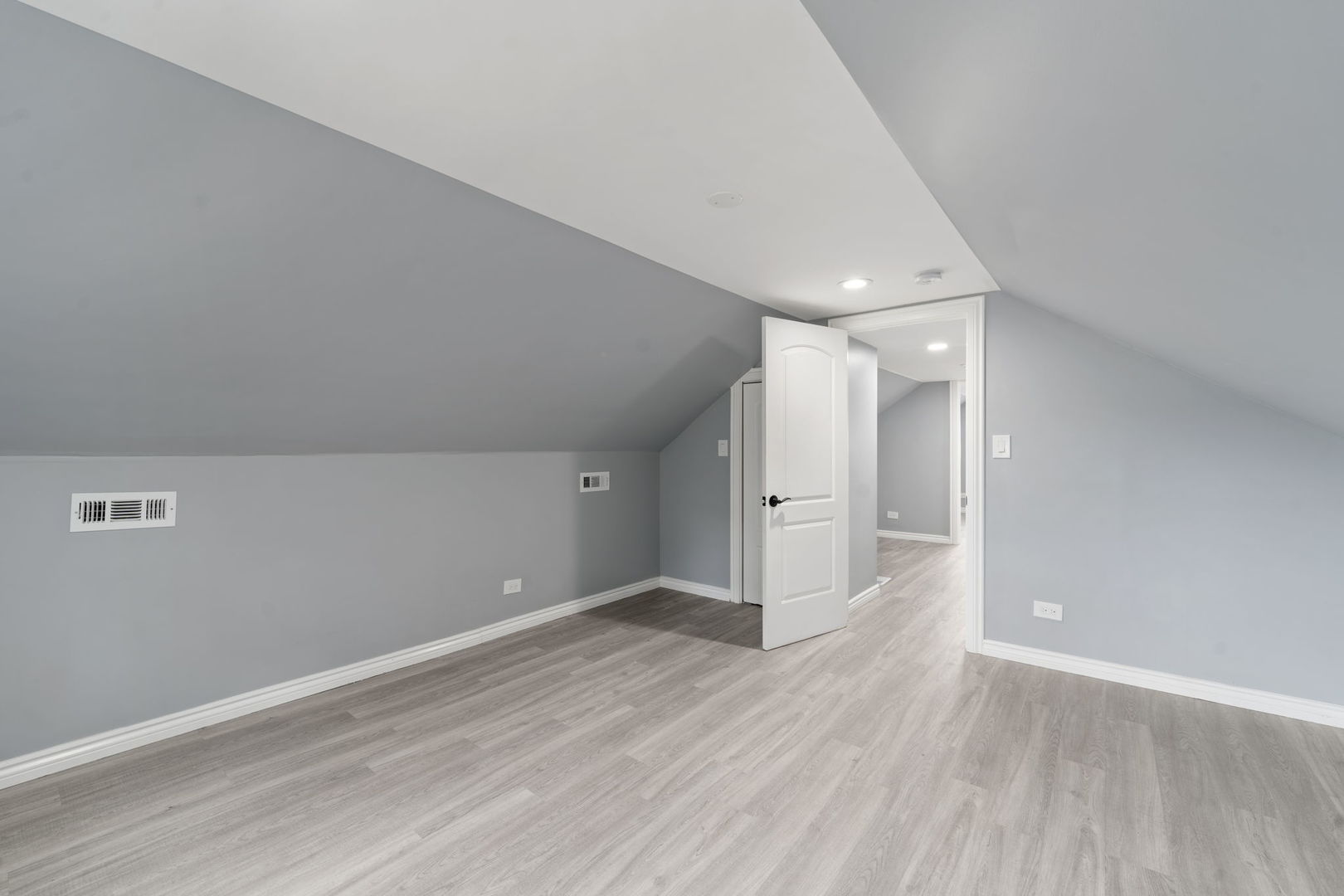 4630 West Montana Street Chicago, IL 60639 - Photo 23 of 40