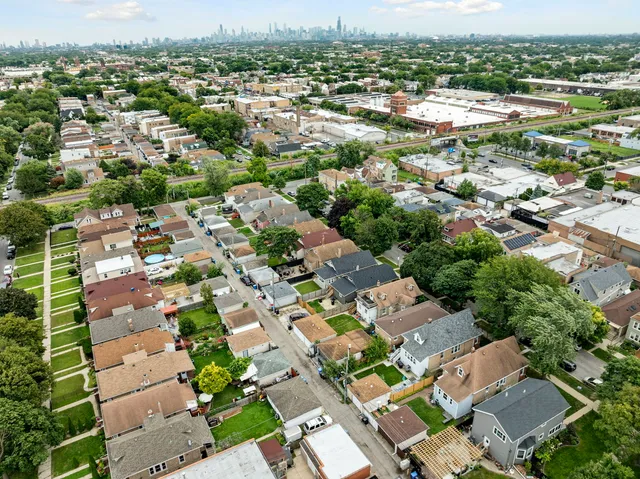 $545,000 | 4630 West Montana Street, Chicago, IL 60639