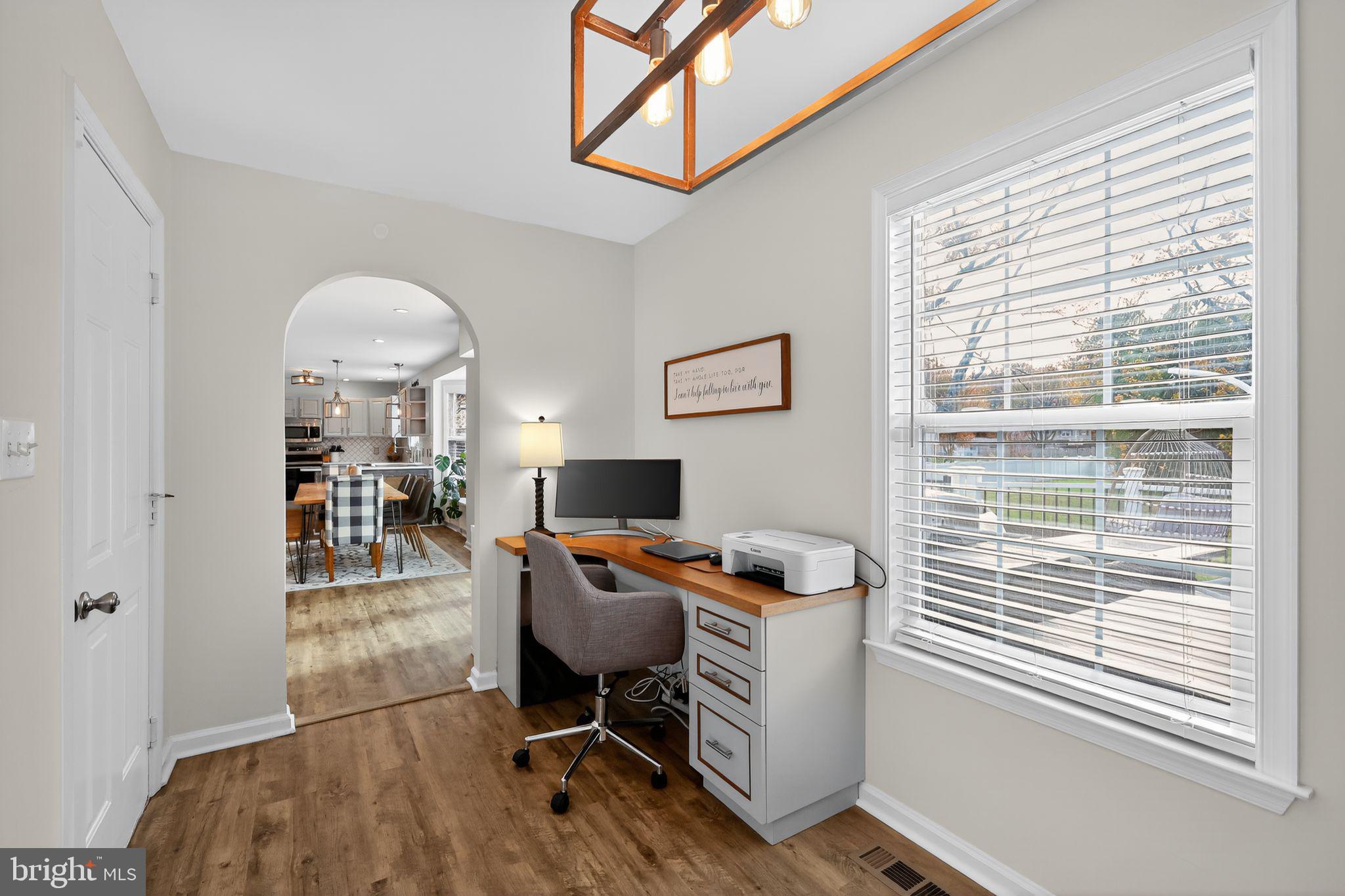 1571 Lane Drive Edgewater, MD 21037 - Photo 16 of 40 Office