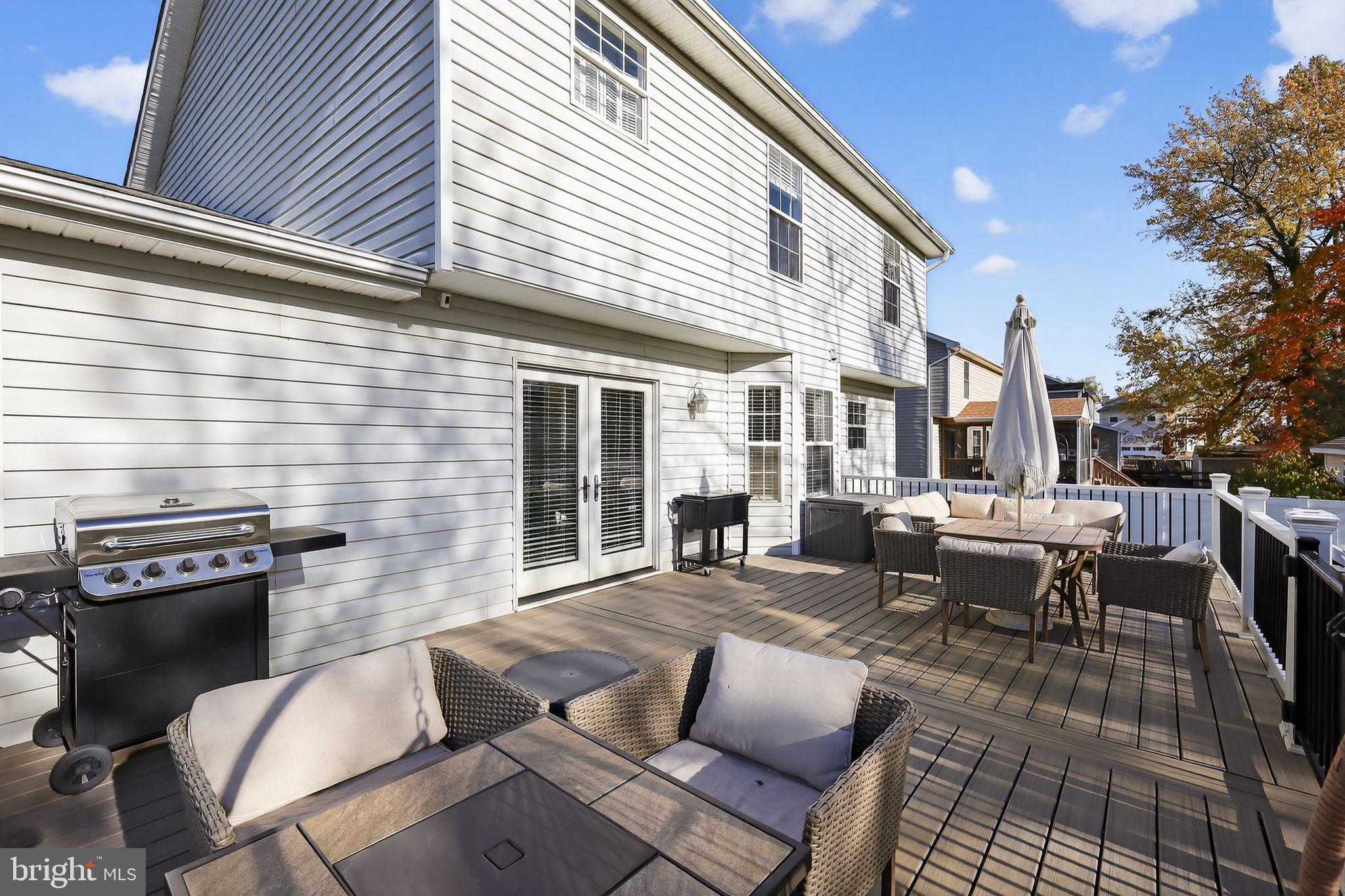 1571 Lane Drive Edgewater, MD 21037 - Photo 26 of 40 Rear Deck