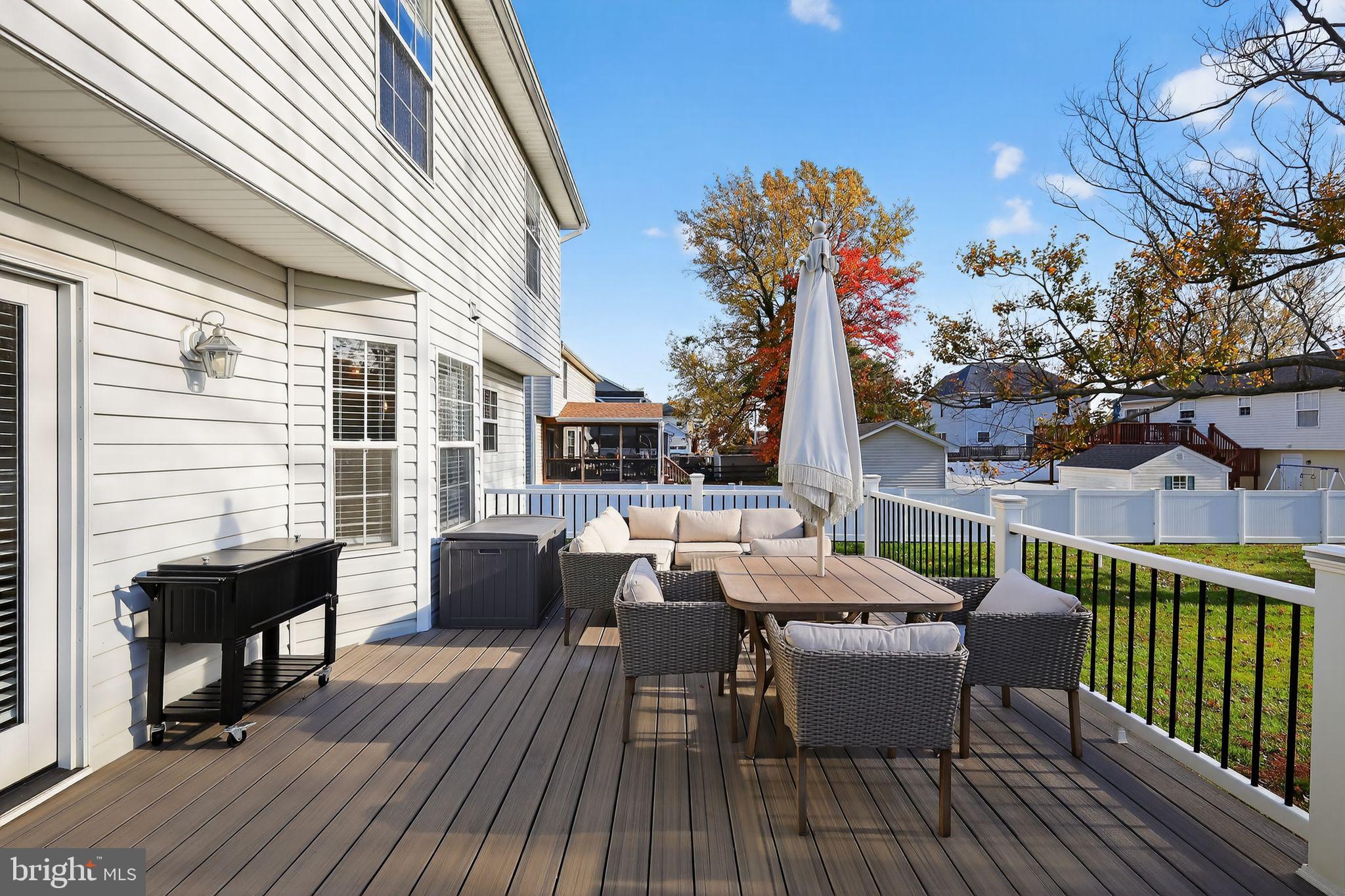 1571 Lane Drive Edgewater, MD 21037 - Photo 27 of 40 Rear Deck